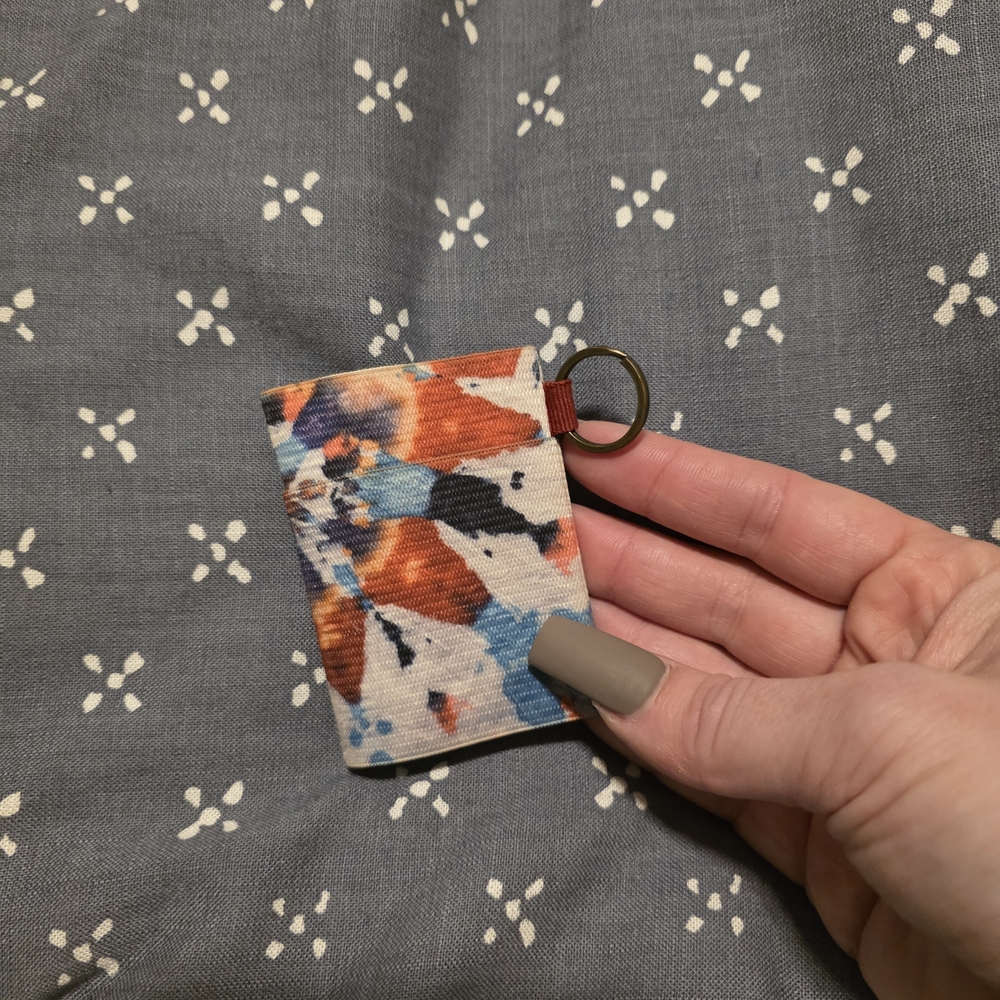 Abstract Pattern Card Holder - Picture 2 of 4